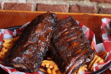 Theodores' Blues, Booze & BBQ