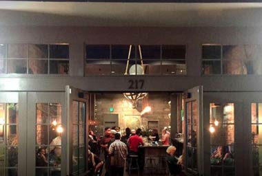 Farmers Union Pour House