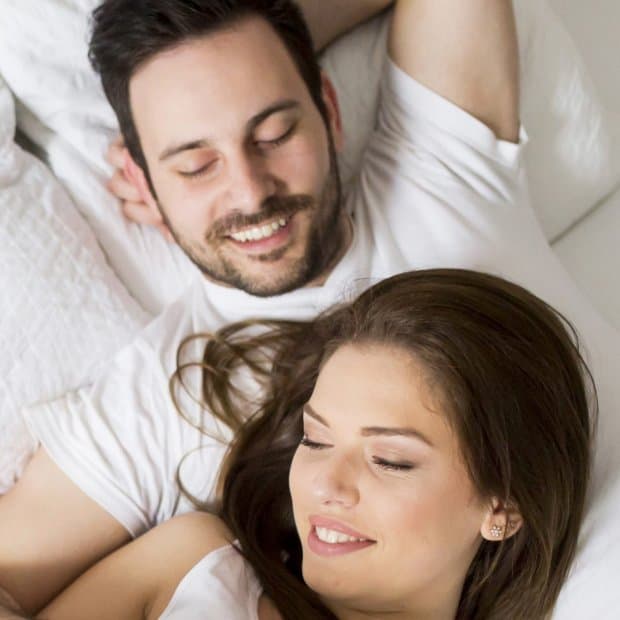 Amanda Louder Coaching couple in bed