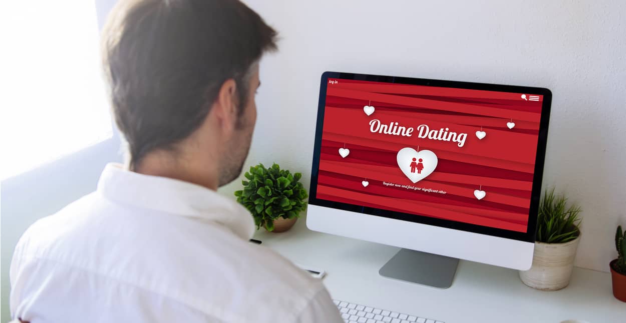 4 Things His Dating Profile Tells You About Him