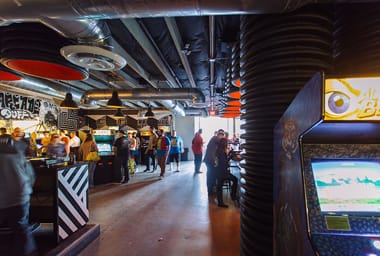 Cobra Arcade Bar