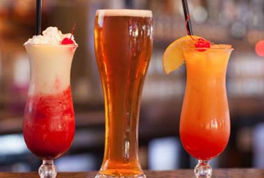 Hurricanes Bar &amp; Grill