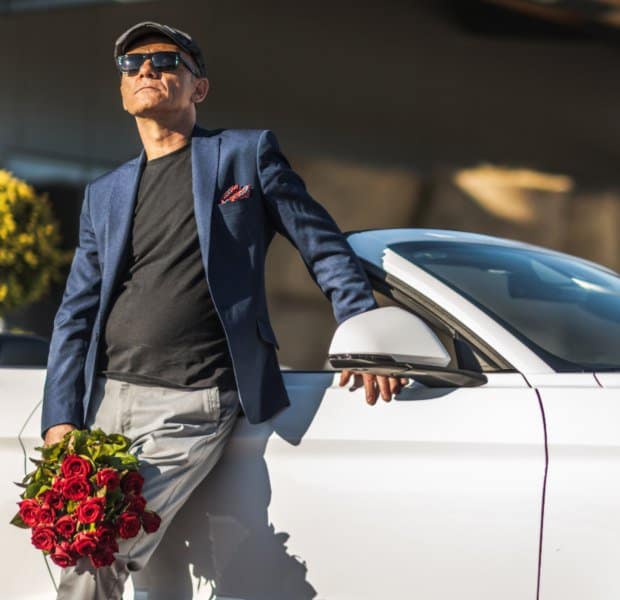 1k0583p-sugar-daddy-car.jpg