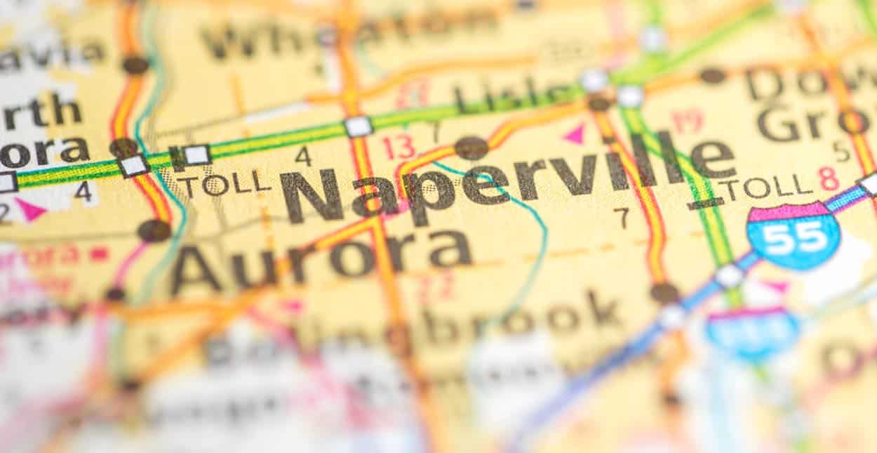 Single in Naperville, IL? 9 Places and Apps to Find a Date