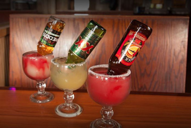 Cujo's Sports Bar &amp; Grill