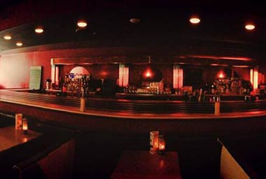 Kelly's Bar & Lounge
