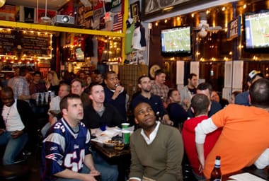 Nellie's Sports Bar