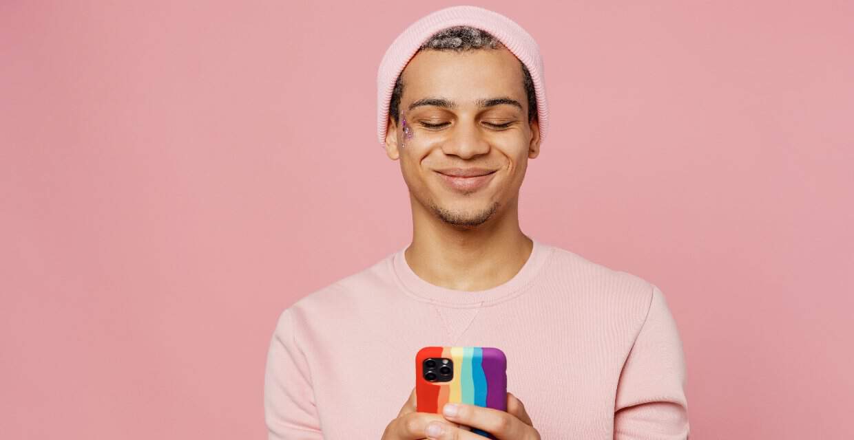 11 Gay Dating Tips Reddit Users Swear By