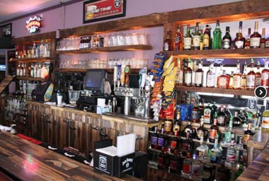 Dark Horse Bar & Eatery