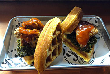 913 Whiskey Bar &amp; Southern Kitchen