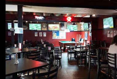 Misfits Sports Bar & Grill