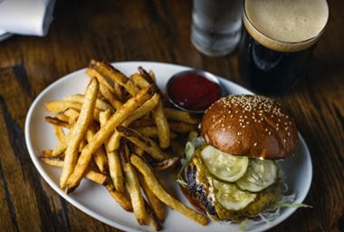 Brown's Towne Lounge