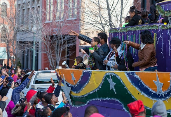 Photo of a parade in Shreveport