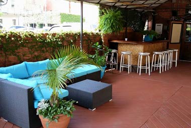 Flip Side Bar & Patio