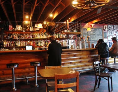 Linda's Tavern